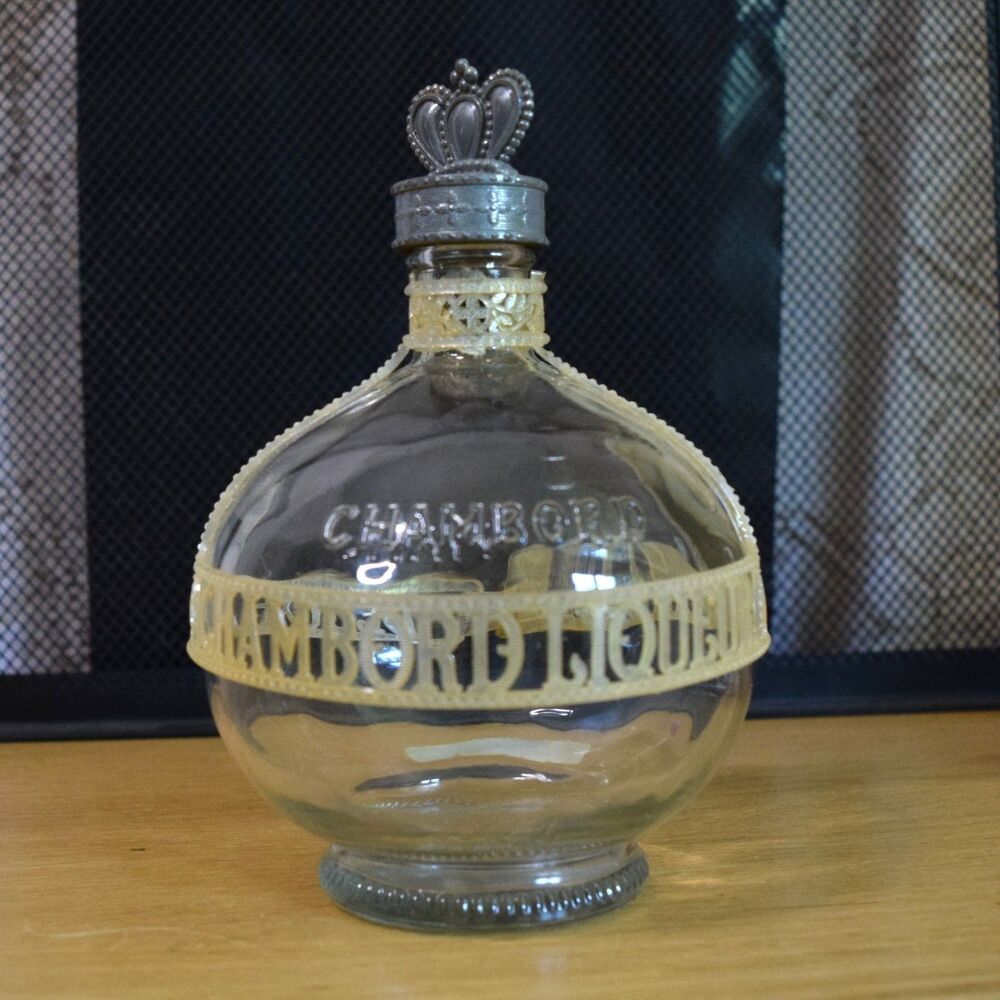 Vintage Empty Royale Deluxe Chambord Liqueur Decanter Bottle  Crown 750 ml Glass